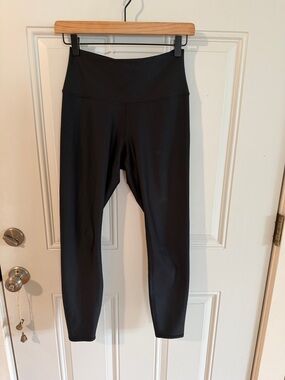 ALO Yoga Black Performance Leggings with Silver Logo